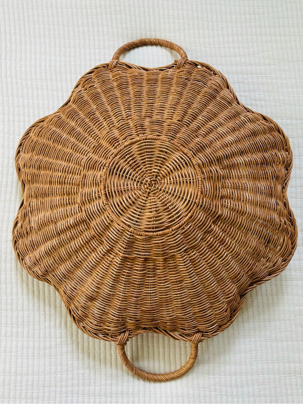 Threshold x Studio McGee Scallop Woven Shallow Bowl Basket Natural NWT - Picture 9 of 15